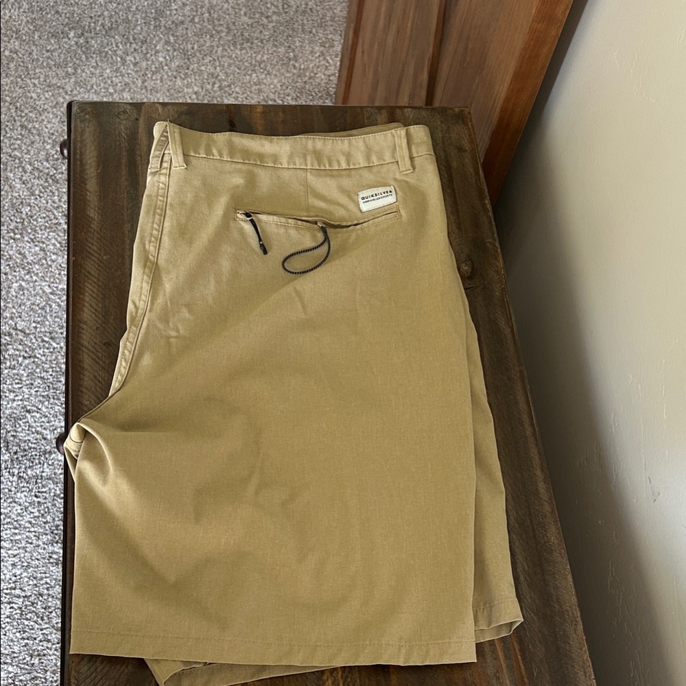 Quiksilver Tan Men's Hybrid Shorts